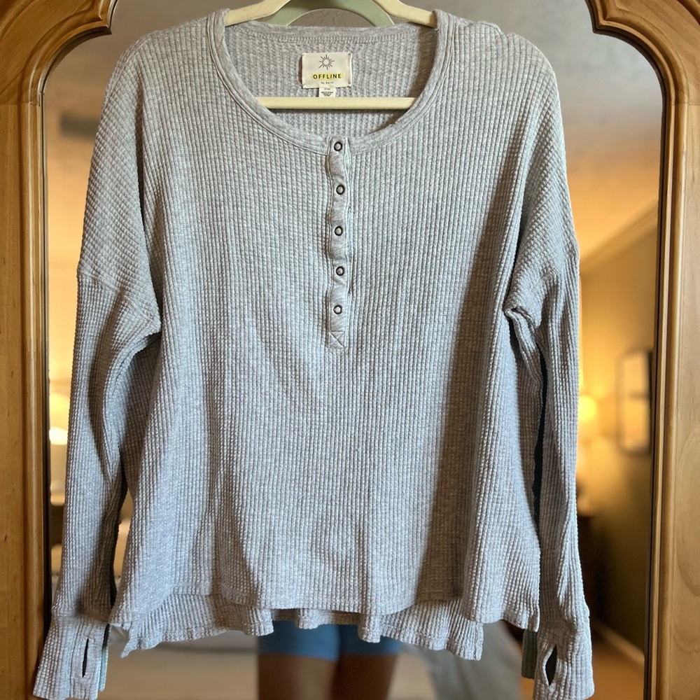 Aerie Light Gray Button Down Shirt - Picture 3 of 5